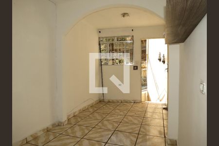 Sala 1 de casa para alugar com 2 quartos, 80m² em Vila Palmeiras, São Paulo