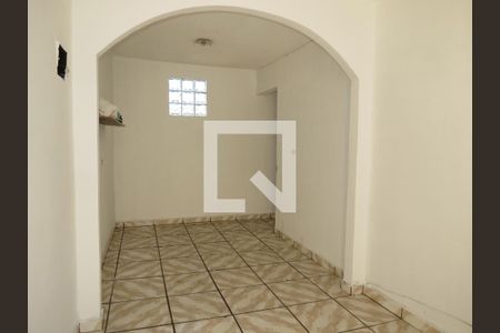 Sala 1 de casa para alugar com 2 quartos, 80m² em Vila Palmeiras, São Paulo