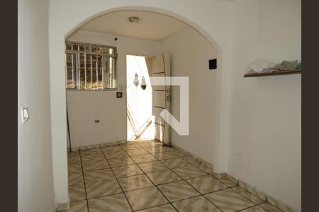 Sala 1 de casa para alugar com 2 quartos, 80m² em Vila Palmeiras, São Paulo