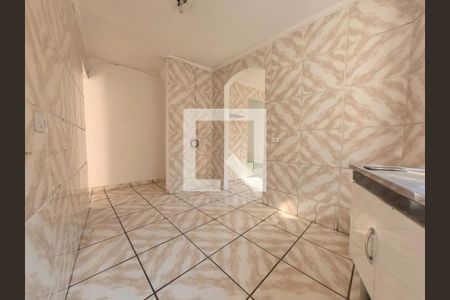 Casa para alugar com 80m², 2 quartos e 1 vaga Casa para alugar com 80m², 2 quartos e 1 vagaCozinha