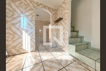 Sala 2 de casa para alugar com 2 quartos, 80m² em Vila Palmeiras, São Paulo