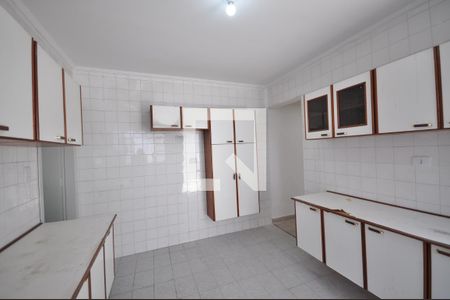 Casa para alugar com 160m², 3 quartos e 2 vagasCozinha
