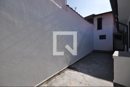 Casa para alugar com 160m², 3 quartos e 2 vagasQuintal