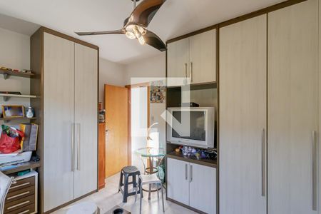 Casa à venda com 230m², 4 quartos e 4 vagas Casa à venda com 230m², 4 quartos e 4 vagasQuarto 2