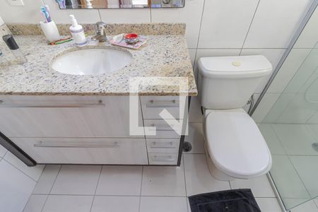 Casa à venda com 230m², 4 quartos e 4 vagas Casa à venda com 230m², 4 quartos e 4 vagasBanheiro da Suíte 1