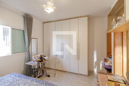 Casa à venda com 230m², 4 quartos e 4 vagas Casa à venda com 230m², 4 quartos e 4 vagasSuíte 4