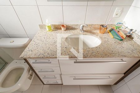 Casa à venda com 230m², 4 quartos e 4 vagas Casa à venda com 230m², 4 quartos e 4 vagasBanheiro