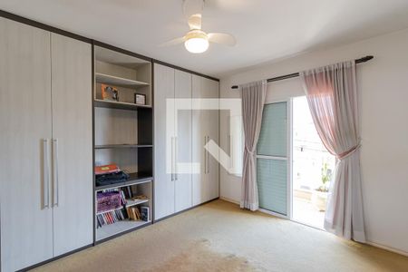 Casa à venda com 230m², 4 quartos e 4 vagas Casa à venda com 230m², 4 quartos e 4 vagasSuíte 1