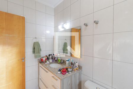 Casa à venda com 230m², 4 quartos e 4 vagas Casa à venda com 230m², 4 quartos e 4 vagasBanheiro da Suíte 4