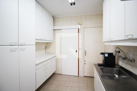 Apartamento para alugar com 122m², 3 quartos e 1 vaga Apartamento para alugar com 122m², 3 quartos e 1 vagaCozinha