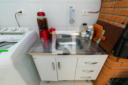 Casa à venda com 100m², 3 quartos e 2 vagasQuintal