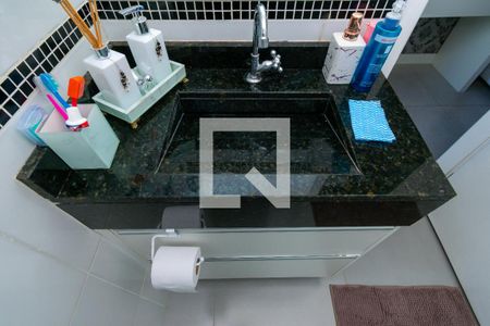 Casa à venda com 100m², 3 quartos e 2 vagasBanheiro da Suíte