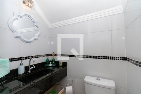 Casa à venda com 100m², 3 quartos e 2 vagasLavabo