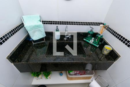 Casa à venda com 100m², 3 quartos e 2 vagasLavabo