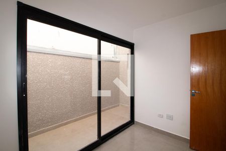 Quarto 1 de apartamento para alugar com 2 quartos, 45m² em Vila Maria Alta, São Paulo