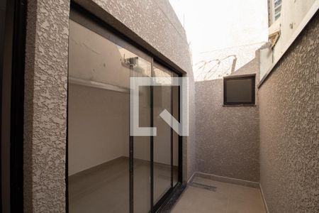 Apartamento para alugar com 45m², 2 quartos e sem vaga Apartamento para alugar com 45m², 2 quartos e sem vagaVaranda