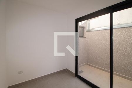 Quarto 1 de apartamento para alugar com 2 quartos, 45m² em Vila Maria Alta, São Paulo