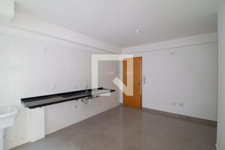 Sala e cozinha de apartamento para alugar com 2 quartos, 45m² em Vila Maria Alta, São Paulo