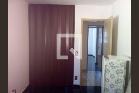 Casa à venda com 4 quartos, 187m² em Jardim Jucara, São Paulo