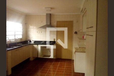 Casa à venda com 4 quartos, 187m² em Jardim Jucara, São Paulo