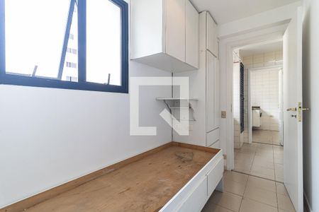 Apartamento para alugar com 180m², 4 quartos e 3 vagasQuarto de Serviço