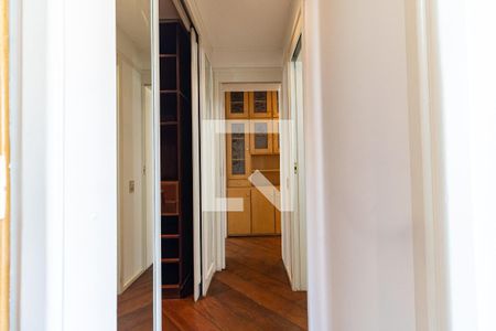 Apartamento para alugar com 180m², 4 quartos e 3 vagasCloset da Suíte 1