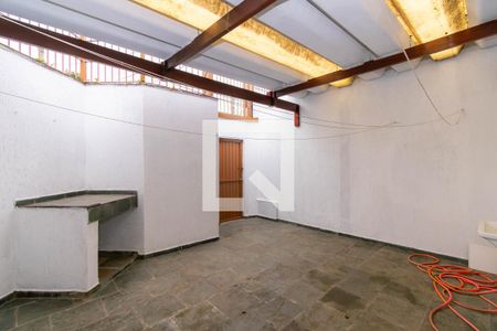 Casa para alugar com 121m², 3 quartos e 2 vagas Casa para alugar com 121m², 3 quartos e 2 vagasÁrea de Serviço/Quintal