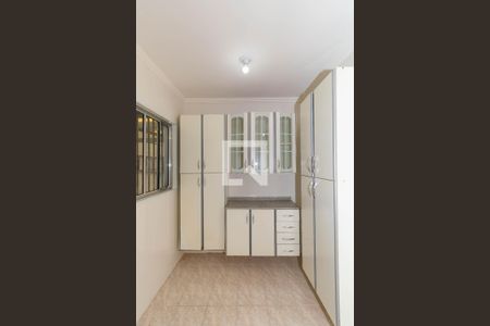 Casa para alugar com 121m², 3 quartos e 2 vagas Casa para alugar com 121m², 3 quartos e 2 vagasCozinha