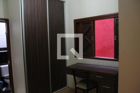 Casa para alugar com 200m², 3 quartos e 4 vagasSuíte 02