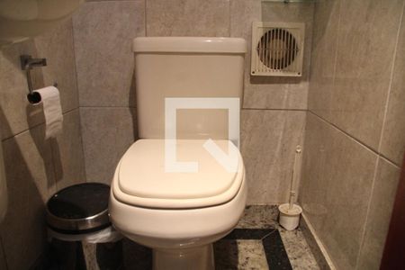 Casa para alugar com 200m², 3 quartos e 4 vagasLavabo 01