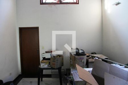 Casa para alugar com 200m², 3 quartos e 4 vagasVaranda Localizada no 2 andar