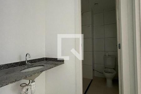 Apartamento à venda com 35m², 2 quartos e sem vaga Apartamento à venda com 35m², 2 quartos e sem vagaBanheiro