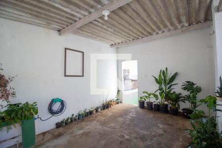 Casa à venda com 80m², 2 quartos e 1 vaga Casa à venda com 80m², 2 quartos e 1 vagaÁrea externa