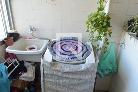 Apartamento para alugar com 55m², 2 quartos e 1 vagaÁrea de Serviço