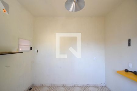 Casa para alugar com 110m², 3 quartos e sem vagaQuarto 2