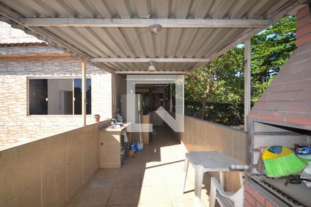 Casa para alugar com 110m², 3 quartos e sem vagaÁrea de Serviço