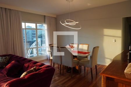 Apartamento à venda com 166m², 3 quartos e 2 vagasSala