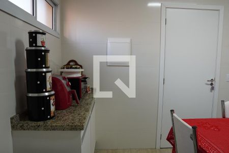 Apartamento à venda com 166m², 3 quartos e 2 vagasCozinha