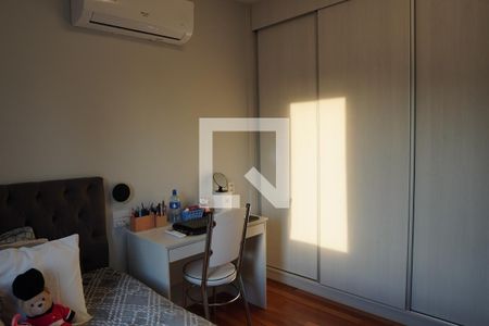 Apartamento à venda com 166m², 3 quartos e 2 vagasQuarto 2