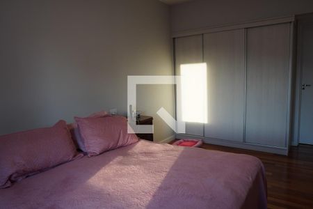 Apartamento à venda com 166m², 3 quartos e 2 vagasSuite