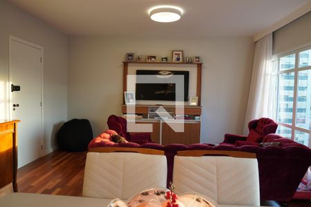 Apartamento à venda com 166m², 3 quartos e 2 vagasSala