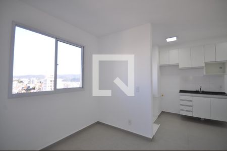 Sala de apartamento para alugar com 2 quartos, 32m² em Parque Vitoria, São Paulo