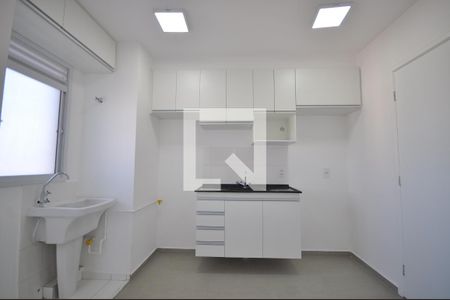 Apartamento para alugar com 32m², 2 quartos e sem vagaCozinha e Área de Serviço