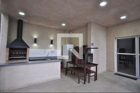 Apartamento para alugar com 32m², 2 quartos e sem vagaÁrea comum - Churrasqueira