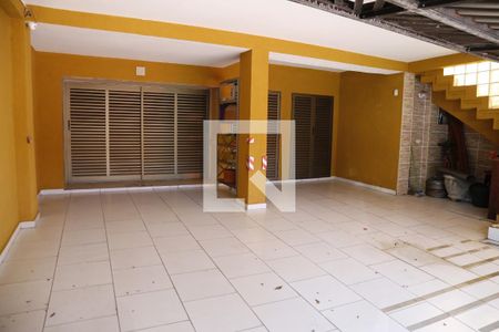 Casa à venda com 135m², 4 quartos e 2 vagasGaragem