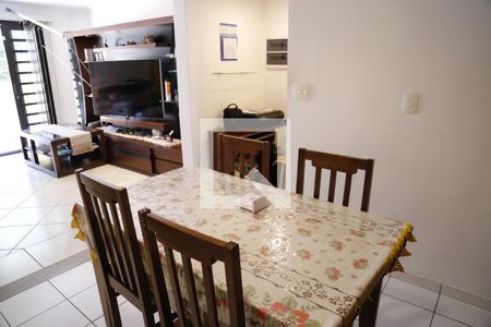 Casa à venda com 135m², 4 quartos e 2 vagasCopa