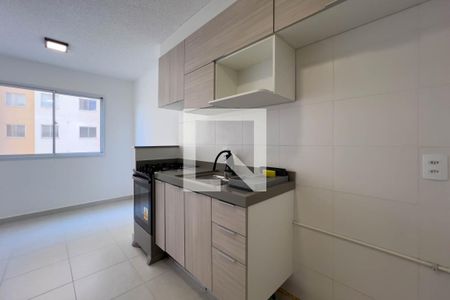 Cozinha e área de serviço de apartamento à venda com 2 quartos, 33m² em Cambuci, São Paulo
