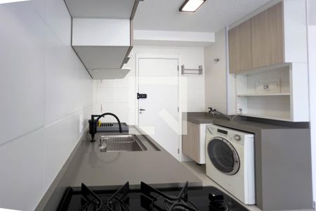 Cozinha e área de serviço de apartamento à venda com 2 quartos, 33m² em Cambuci, São Paulo