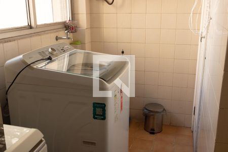 Apartamento à venda com 69m², 2 quartos e 1 vagaÁrea de Serviço