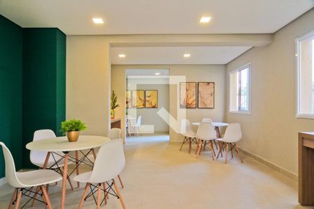 Apartamento à venda com 32m², 2 quartos e sem vagaÁrea comum - Salão de festas